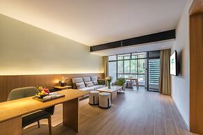 Holiday Inn Wuyi Mountain Water Village by IHG