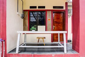 SPOT ON 92523 Homestay Pasir Padi Permai Syariah