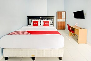 OYO Life 3982 Azka Homestay Syariah