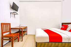 OYO 90051 Guest House Parangtritis