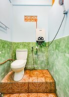 OYO 90051 Guest House Parangtritis