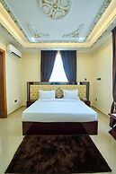 Double D Luxury Apartments