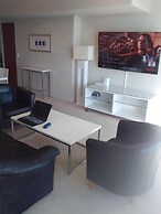 Chevron Renaissance Private room Lvl16