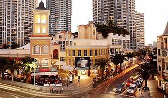 Chevron Renaissance Private room Lvl16