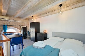 Dominium Premium Location Suites