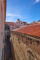 Dominium Premium Location Suites