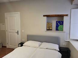 Dominium Premium Location Suites