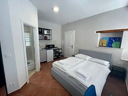 Dominium Premium Location Suites