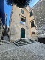 Dominium Premium Location Suites