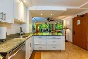 Royal Mauian #219 2 Bedroom Condo by RedAwning