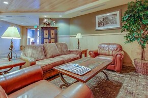 8256 Silver Mill 3 Bedroom Condo by RedAwning