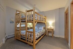 8256 Silver Mill 3 Bedroom Condo by RedAwning