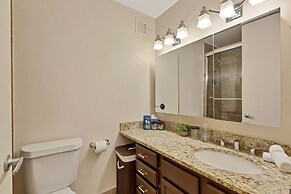 2bd River North Million Dollar Views! Parking Incl by AllSet Turnover