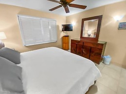 Maalaea Surf #g-2 1 Bedroom Condo by RedAwning