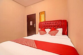 OYO 91022 STeZe Homestay Syariah