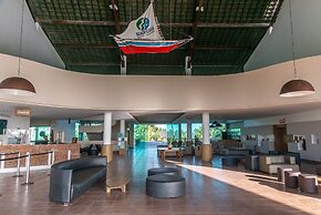 Beach Class Resort Muro Alto