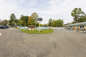 Parkside Motel By OYO Meadville Conneaut Lake