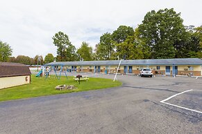 Parkside Motel By OYO Meadville Conneaut Lake