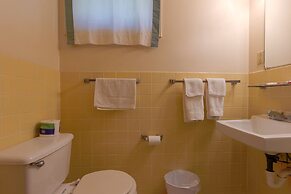 Parkside Motel By OYO Meadville Conneaut Lake