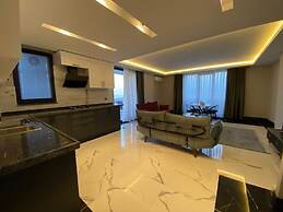 B&C Luxury Residance