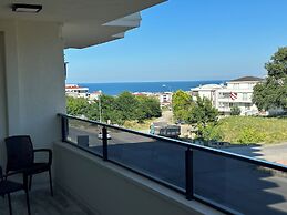 B&C Luxury Residance