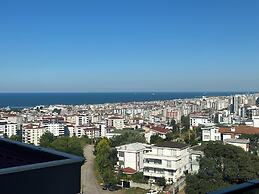 B&C Luxury Residance