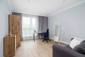 Modern Apartment With Parking by Renters