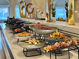 Cali Resort & Spa by Louis Hotels