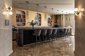 Cali Resort & Spa by Louis Hotels