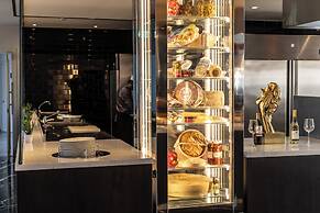 Cali Resort & Spa by Louis Hotels