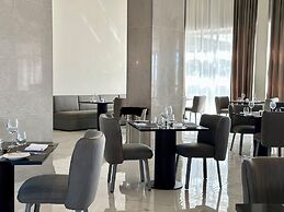 Cali Resort & Spa by Louis Hotels