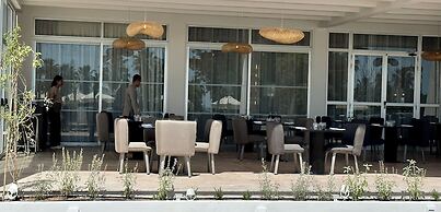 Cali Resort & Spa by Louis Hotels