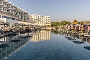 Cali Resort & Spa by Louis Hotels