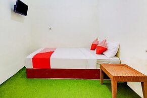 OYO 90725 Zeevanna Guest House Syariah