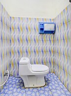 OYO 90725 Zeevanna Guest House Syariah