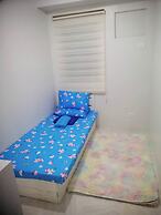 Urban deca by Gracey 2 br Mandaue Cebu