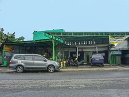 OYO 91683 Wijaya Kusuma Homestay