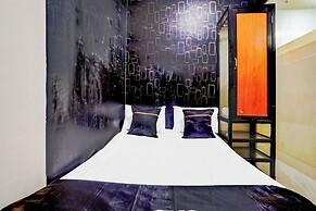 OYO 91126 Kertajaya Residence Surabaya