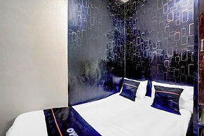 OYO 91126 Kertajaya Residence Surabaya