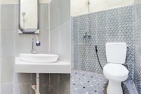 OYO 91126 Kertajaya Residence Surabaya