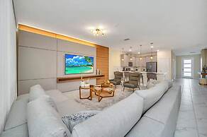 Storey Lake 9 BR Themed Games Room