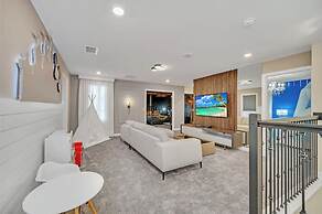 Storey Lake 9 BR Themed Games Room