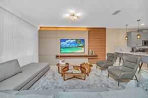 Storey Lake 9 BR Themed Games Room