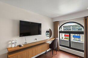 HARMONY HALONG HOTEL