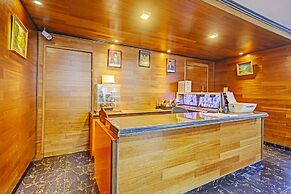 OYO 91368 Jasmine 999