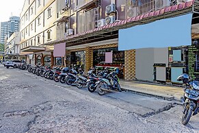 OYO 91368 Jasmine 999