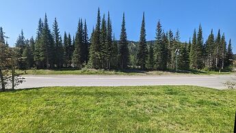 Echo Landing #13 2 Bedroom Condo