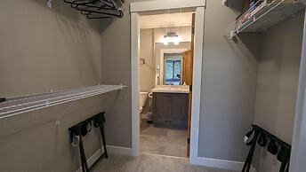 Echo Landing #13 2 Bedroom Condo