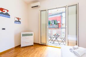 Chiaia Relax on Pedastrian Area