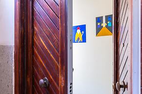 Chiaia Relax on Pedastrian Area